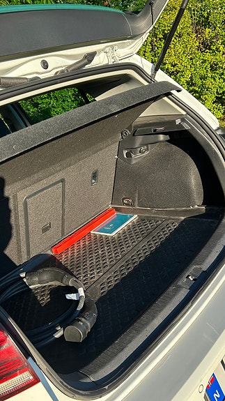 Volkswagen e-Golf VII 11 of 12