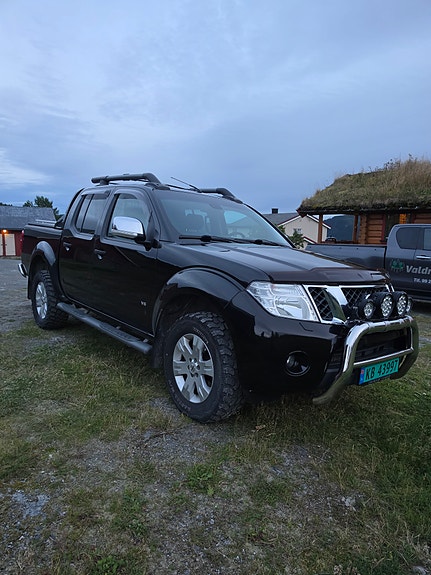Nissan Navara 2 of 6