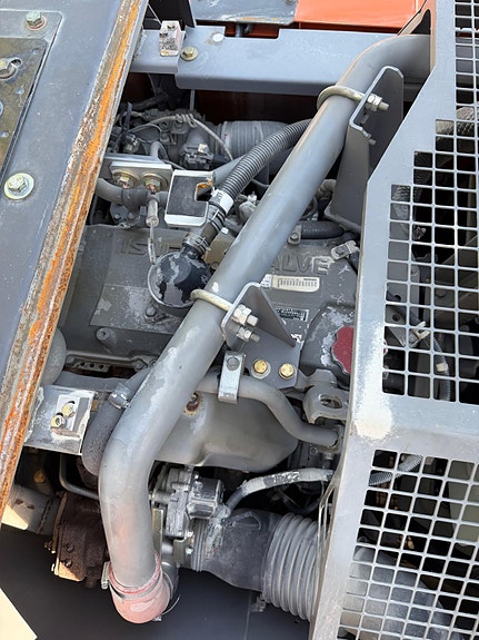 Hitachi ZX290LC-5B. 14 of 15