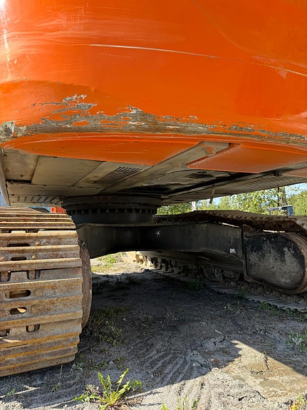 Hitachi ZX290LC-5B. 6 of 15