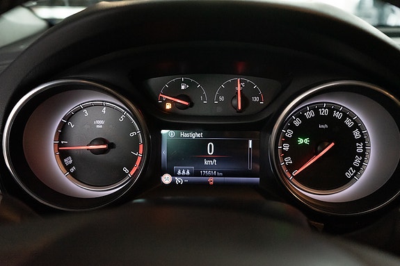 Opel Astra 7 of 12
