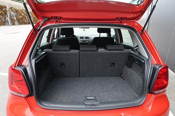 Volkswagen Polo 11 of 12