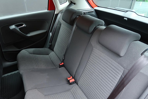 Volkswagen Polo 9 of 12