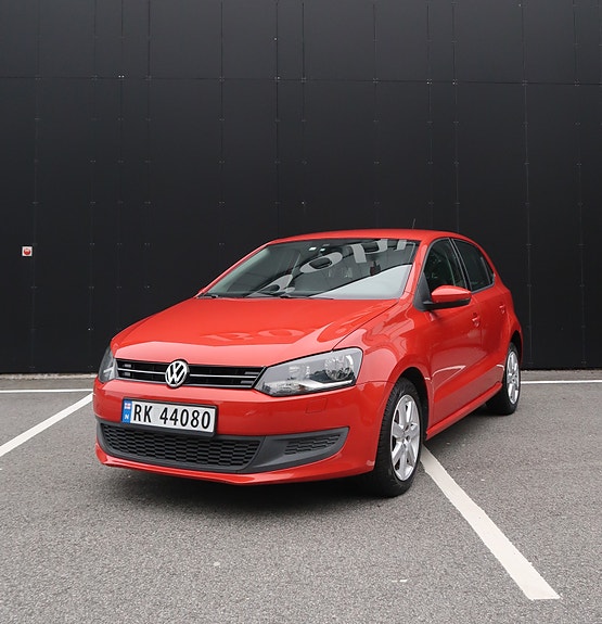 Volkswagen Polo 2 of 12