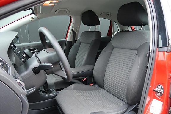 Volkswagen Polo 8 of 12