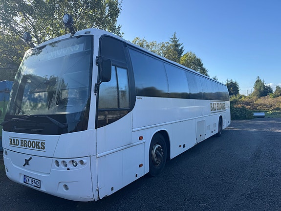 Volvo B12M 2 of 16