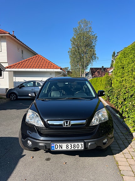 Honda CR-V 2 of 21