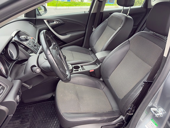 Opel Astra 13 of 28