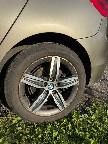 BMW 225xe 17 of 17