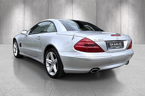Mercedes-Benz 500 SL 5 of 30