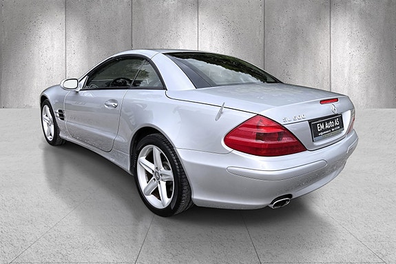 Mercedes-Benz 500 SL 12 of 30