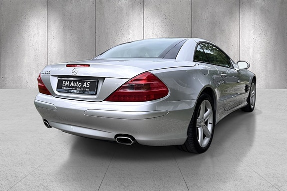 Mercedes-Benz 500 SL 7 of 30
