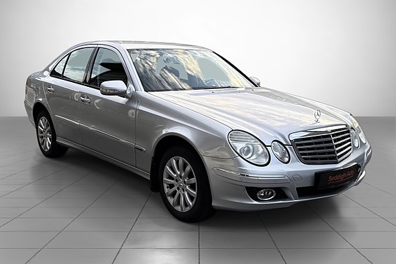 Mercedes-Benz E200 d 3 of 30