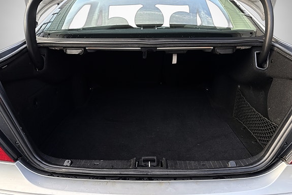 Mercedes-Benz E200 d 23 of 30