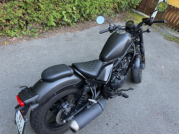 Honda CMX 500 Rebel 3 of 5