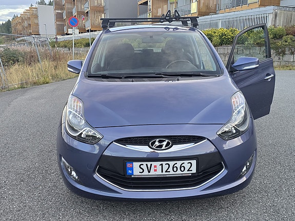 Hyundai ix20 2 of 16