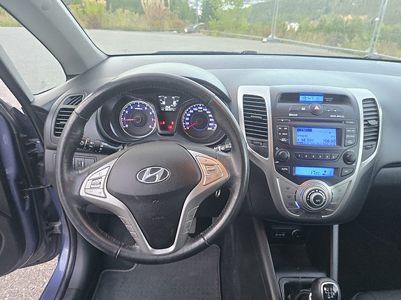 Hyundai ix20 10 of 16