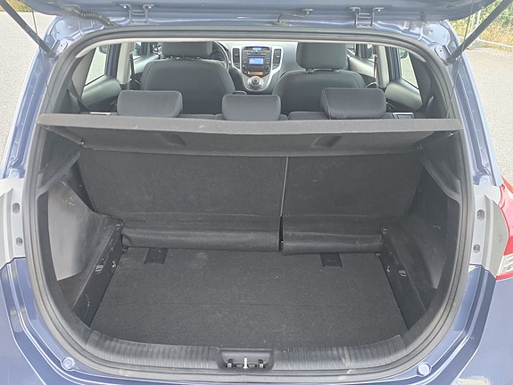 Hyundai ix20 13 of 16