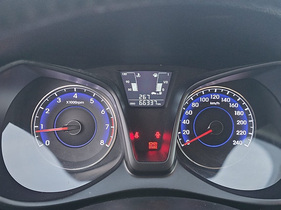 Hyundai ix20 8 of 16