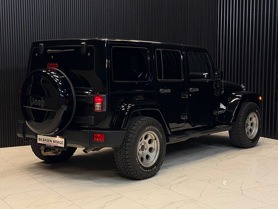 Jeep Wrangler 14 of 30