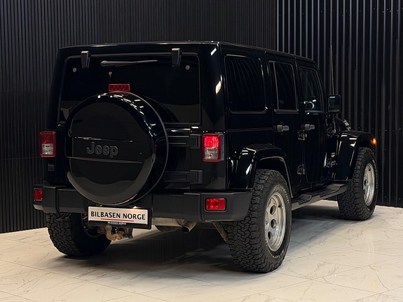 Jeep Wrangler 11 of 30