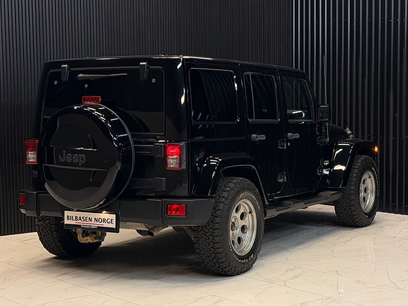Jeep Wrangler 12 of 30