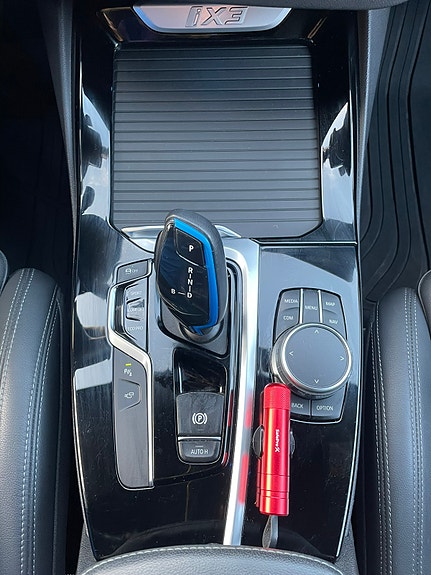 BMW iX3 16 of 30