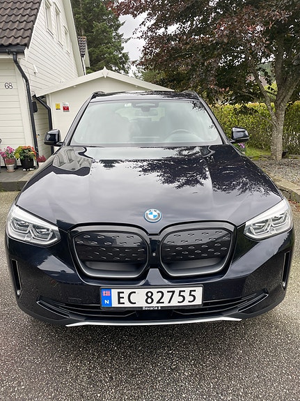 BMW iX3 3 of 30