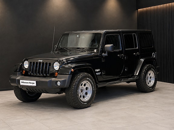 Jeep Wrangler 2 of 19