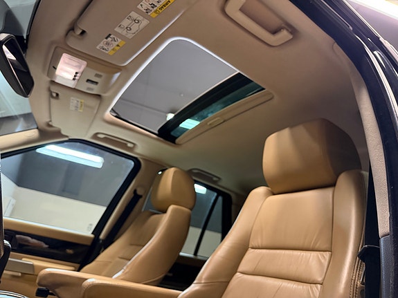 Land Rover Range Rover Sport 19 of 30
