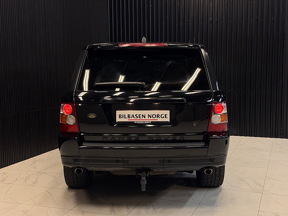 Land Rover Range Rover Sport 10 of 30