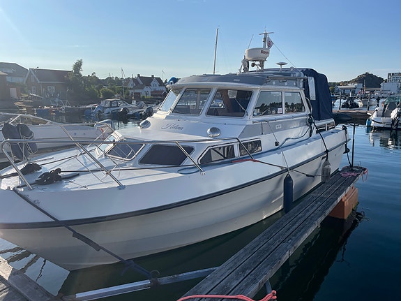 Godt vedlikeholdt 28 fot Wiking AC  Cabincruiser 4 of 30