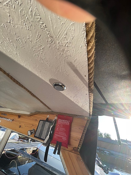 Godt vedlikeholdt 28 fot Wiking AC  Cabincruiser 26 of 30