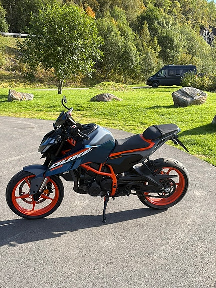 KTM 390 Duke 6 of 14