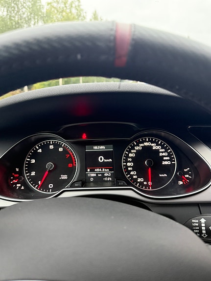 Audi A4 23 of 30