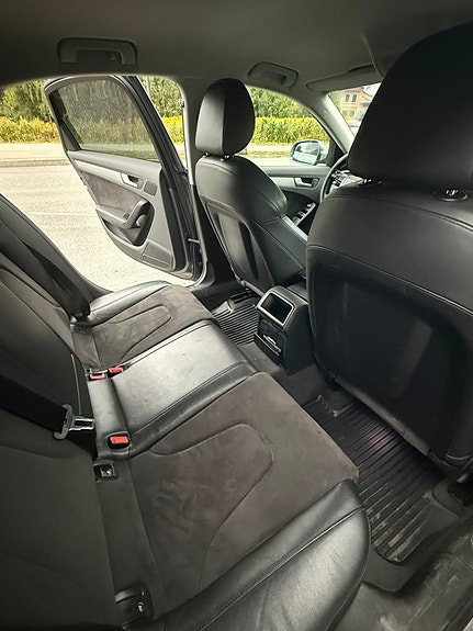 Audi A4 20 of 30