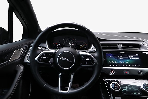 Jaguar I-PACE 5 of 10