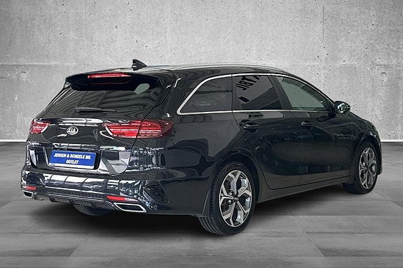 Kia Ceed 11 of 30