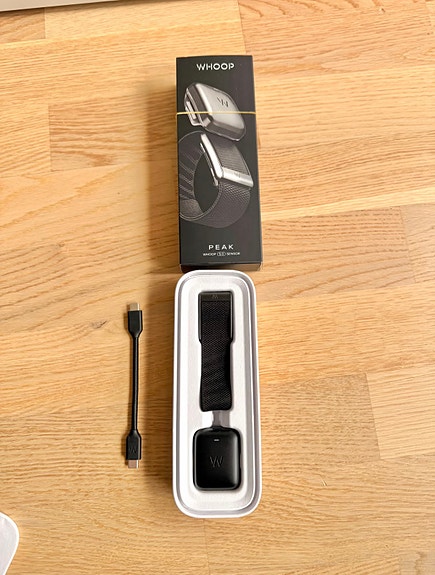 WHOOP 5.0 + Wireless PowerPack + SuperKnit Band | FINN-torget