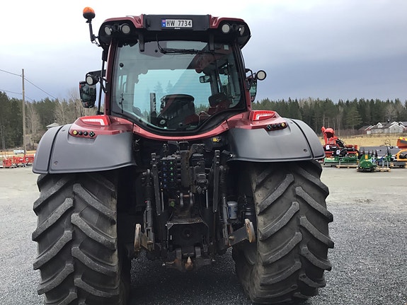 Valtra N174DST med laster og fronthydraulikk! 2019, kr 1 049 000,-