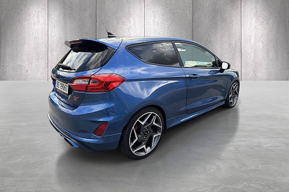 Ford Fiesta 20 of 30