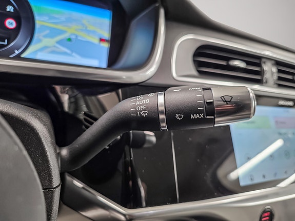 Jaguar I-PACE 23 of 30