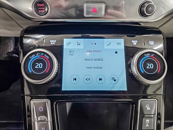 Jaguar I-PACE 26 of 30