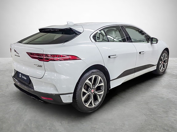 Jaguar I-PACE 5 of 30
