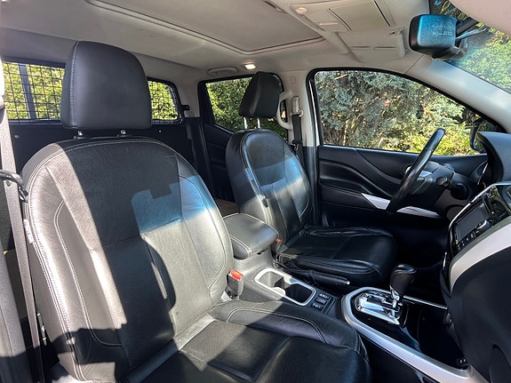 Nissan Navara 10 of 25