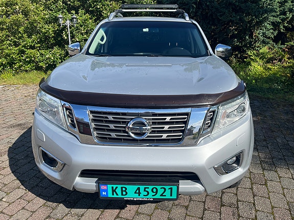 Nissan Navara 2 of 25