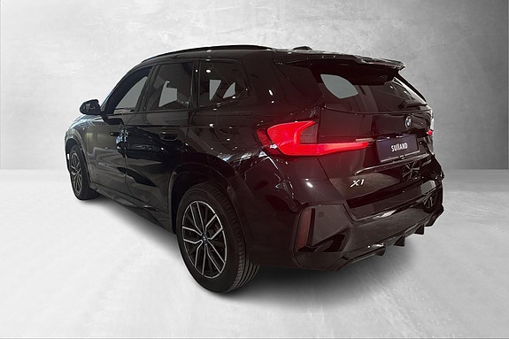 BMW X1 3 of 27
