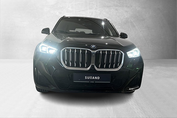 BMW X1 8 of 27