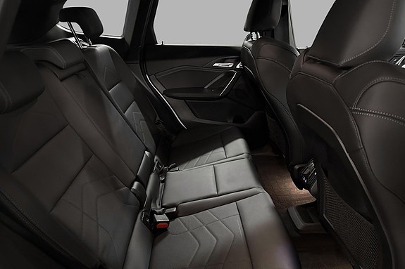 BMW X1 18 of 26