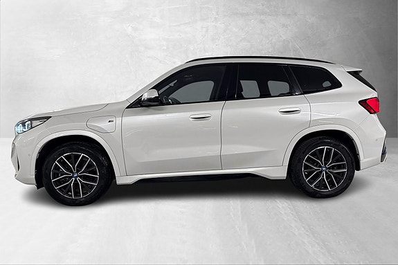 BMW X1 2 of 26